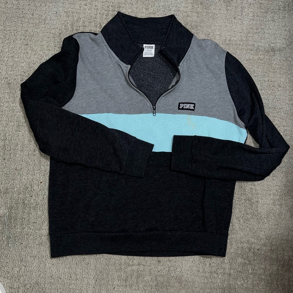 Pink VS pullover
